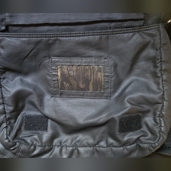 New York Collection Quilted Black Midi Messenger Crossbody Bag 12"×10"×3 - Picture 3 of 7